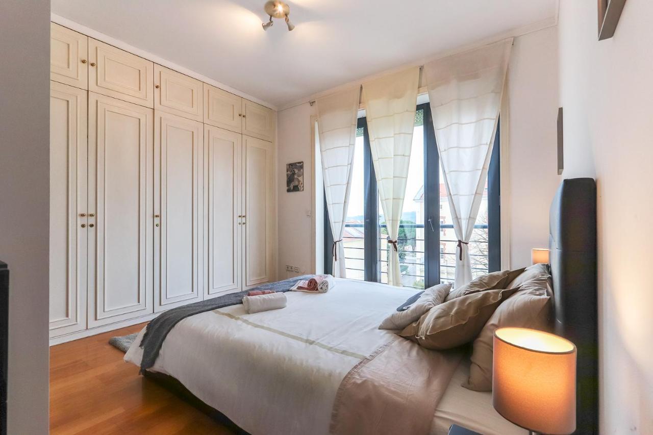 Vita Portucale ! Modern Apartment With Garage Лиссабон Экстерьер фото