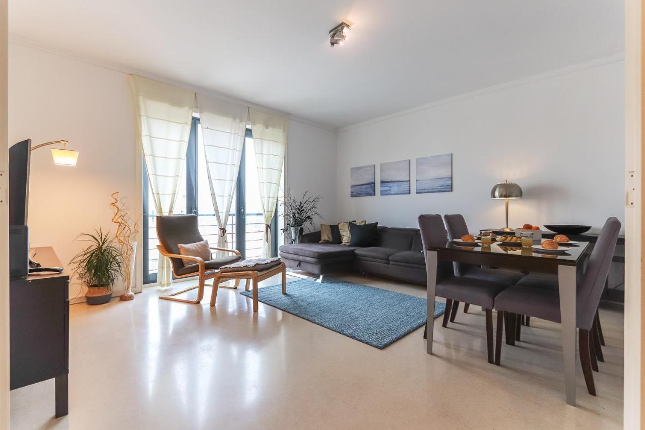 Vita Portucale ! Modern Apartment With Garage Лиссабон Экстерьер фото
