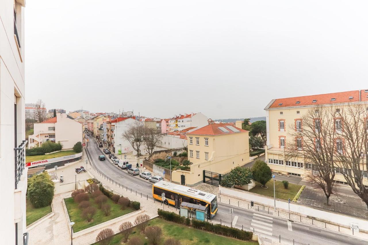 Vita Portucale ! Modern Apartment With Garage Лиссабон Экстерьер фото